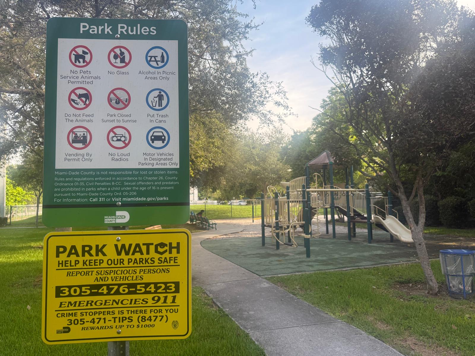 North Shorecrest Park rules signage